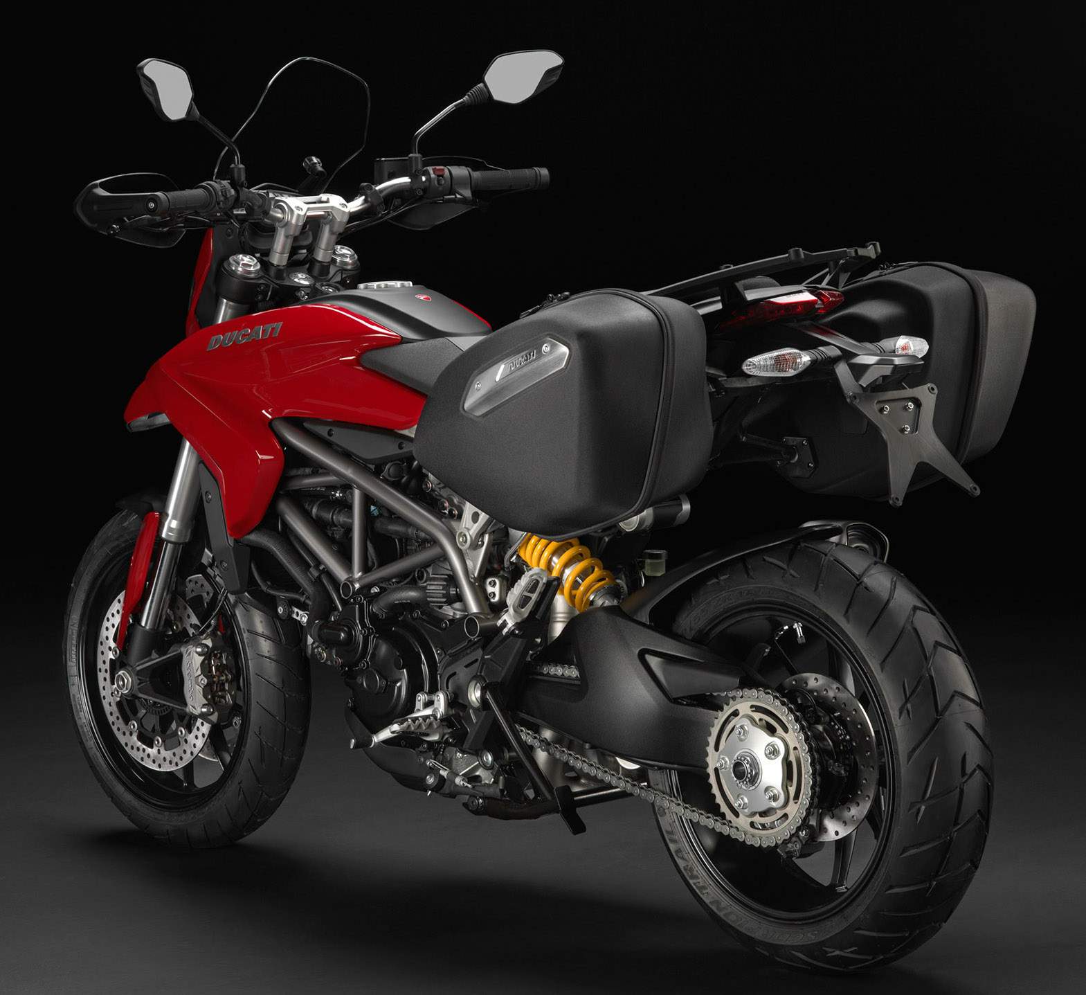 Ducati Hypermotard 820